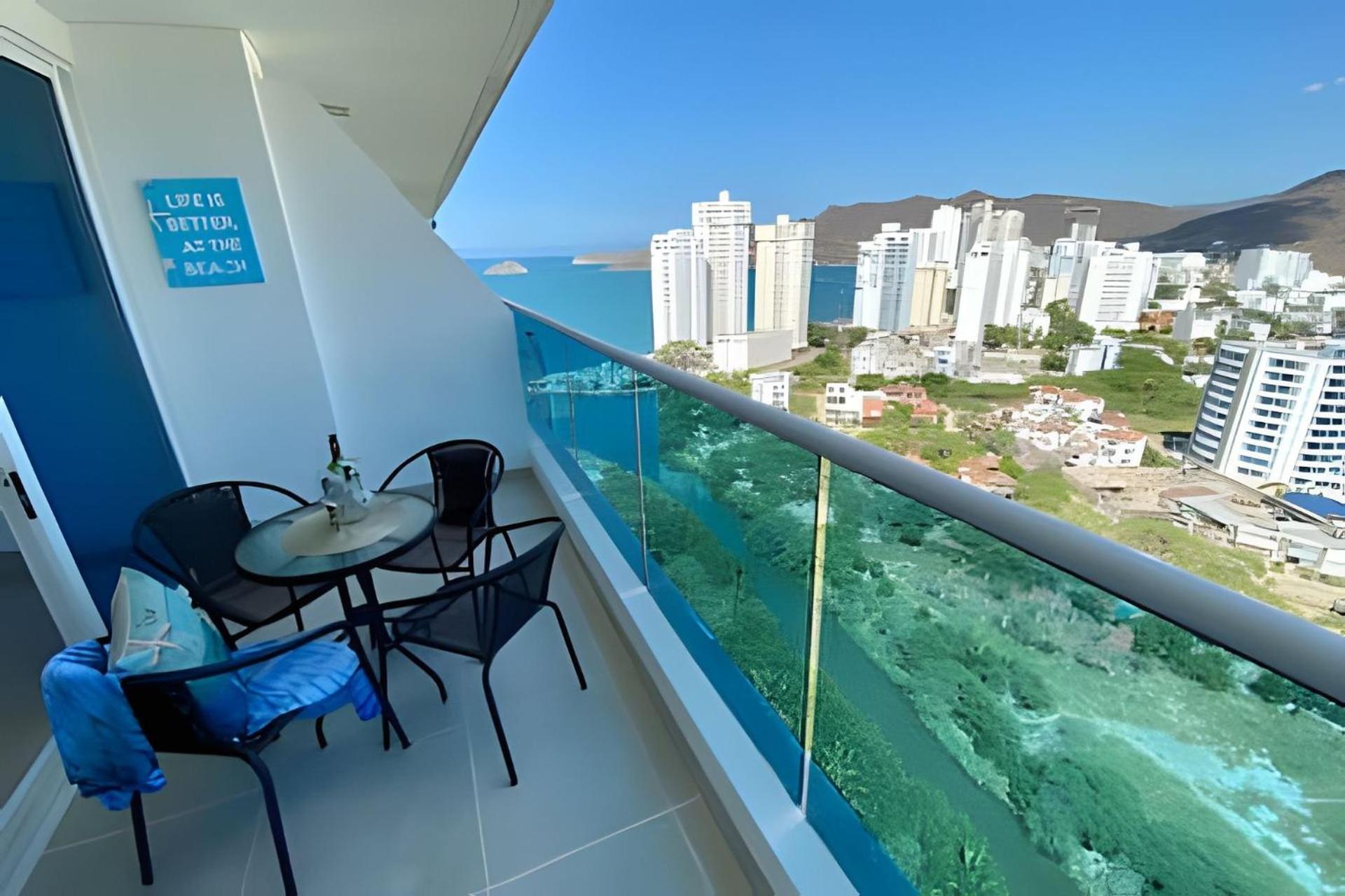 Apartamentos Reserva Del Mar - Frente Al Mar By Soho Санта-Марта Экстерьер фото